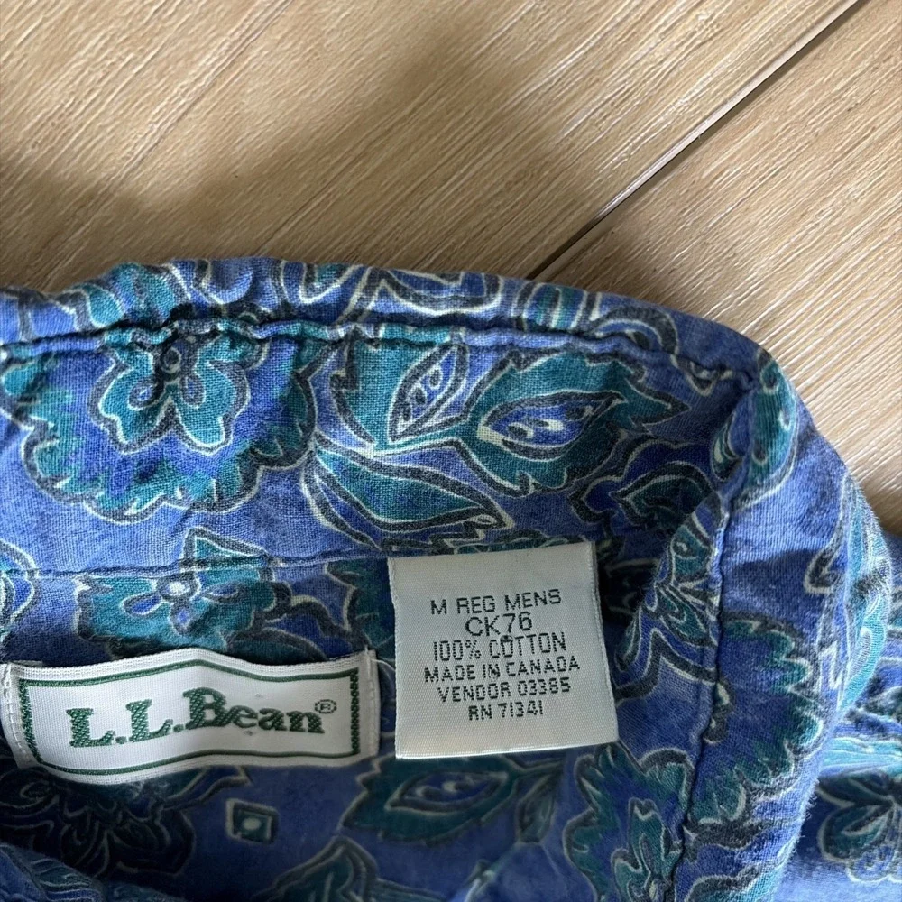 Vintage L.L. Bean Shirt Men's Medium Floral Short Sleeve Button Hawaiian 90s - Picture 3 of 6